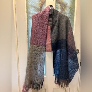 The Izzat Wool Multicolor Scarf
